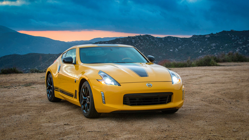 Illustration for article titled The 2018 Nissan 370Z Heritage Edition Is A Reminder That Nissan Still Doesn’t Give A Shit About Affordable Sports Cars
